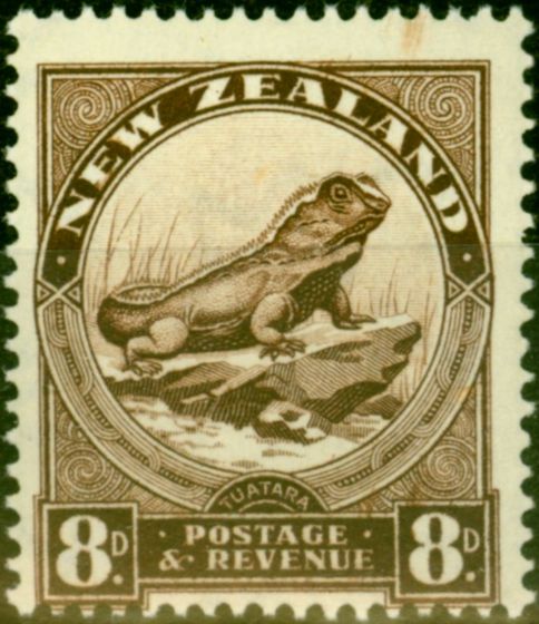 Valuable Postage Stamp from New Zealand 1936 8d Chocolate SG586 Fine MNH Stamp