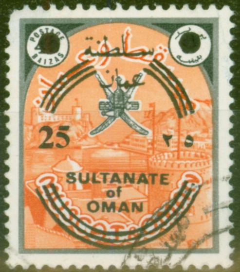 Valuable Postage Stamp from Oman 1972 25b on 40b Black & Red-Orange SG145 Good used