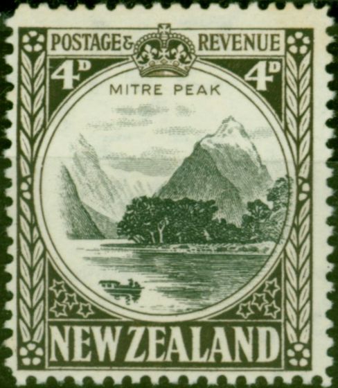 Rare Postage Stamp New Zealand 1941 4d Black & Sepia SG583c P.14 Fine MM