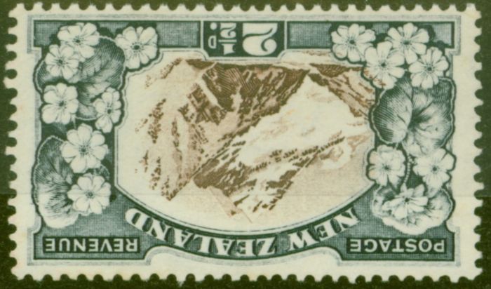 Rare Postage Stamp from New Zealand 1936 2 1/2d Chocolate & Slate SG581aw Wmk Inverted V.F MNH