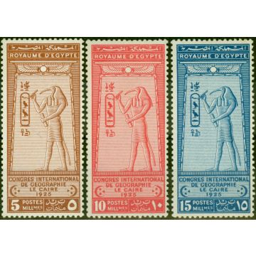 Egypt 1925 Geographical Set of 3 SG123-125 Fine Mtd Mint 