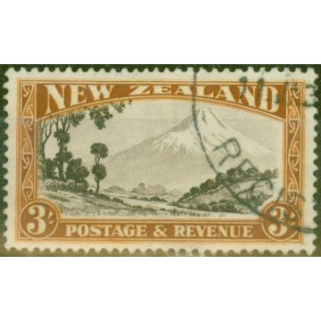New Zealand 1935 3s Chocolate & Yellow-Brown SG569 Fine Used 