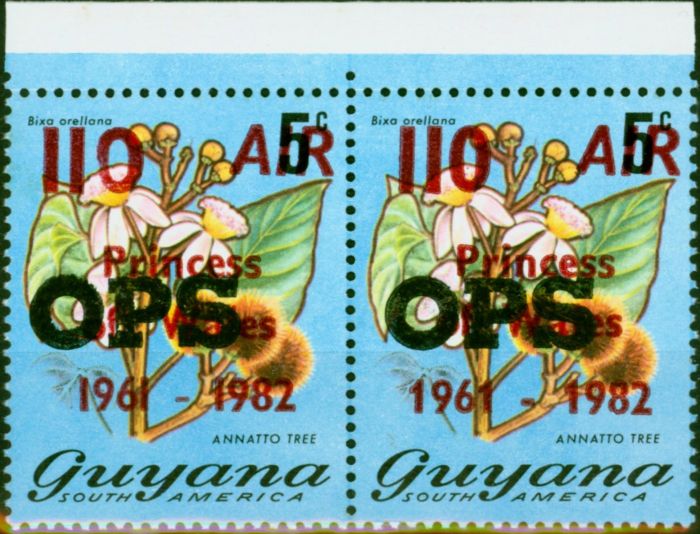 Valuable Postage Stamp Guyana 1982 110c on 5c SG034 & 034Var '1 with Serif' V.F MNH Pair