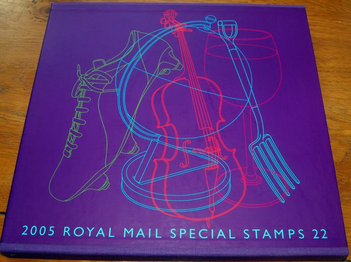 Rare Postage Stamp from GB 2005 Royal Mail Year Book No.22 Fine & Complete