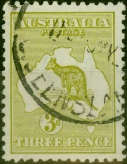 Valuable Postage Stamp Australia 1915 3d Yellow-Olive SG37d Die II Fine Used