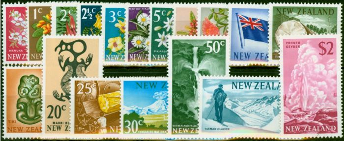 Valuable Postage Stamp New Zealand 1967 Set of 18 SG845-862 V.F MNH